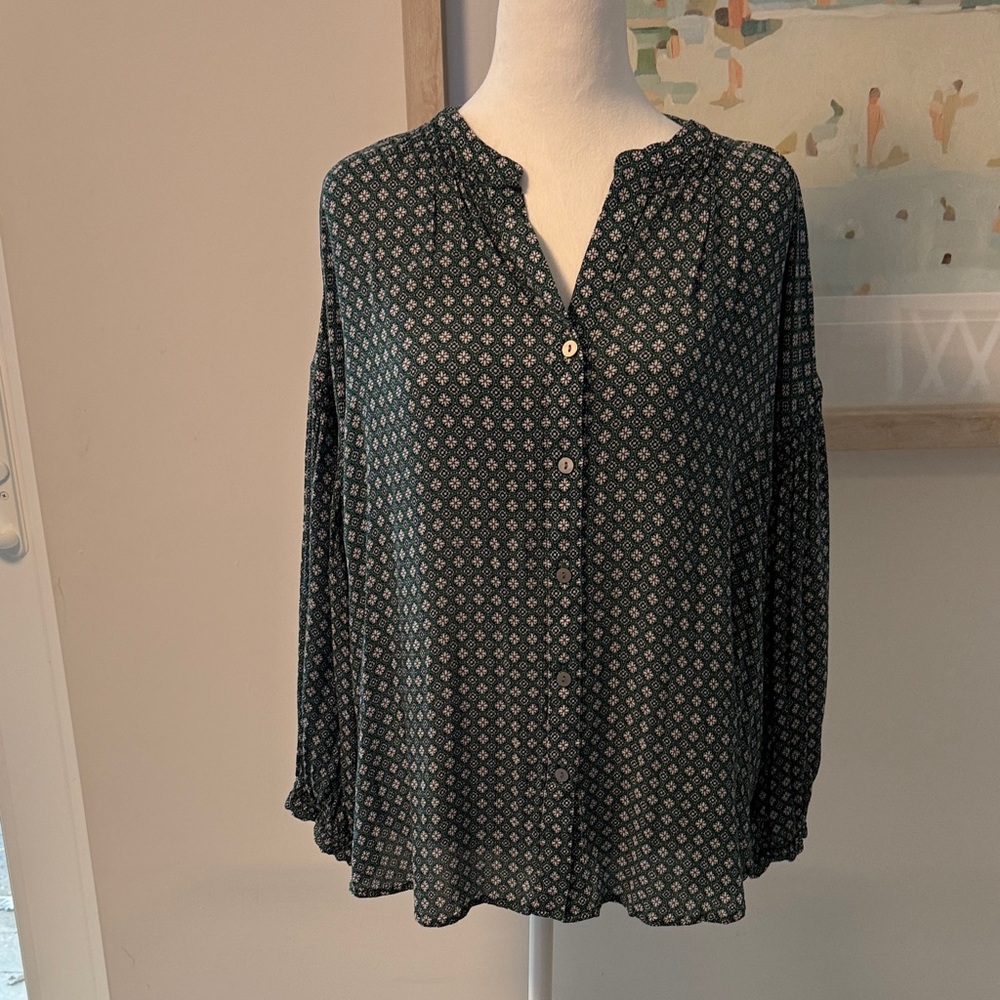 J. Jill Green and White Patterned Blouse